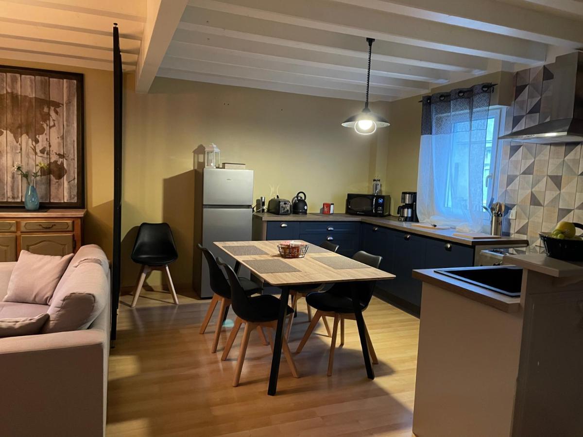 Le Maine N 5 - Fleac Angouleme - Suite Tilleul Eksteriør billede
